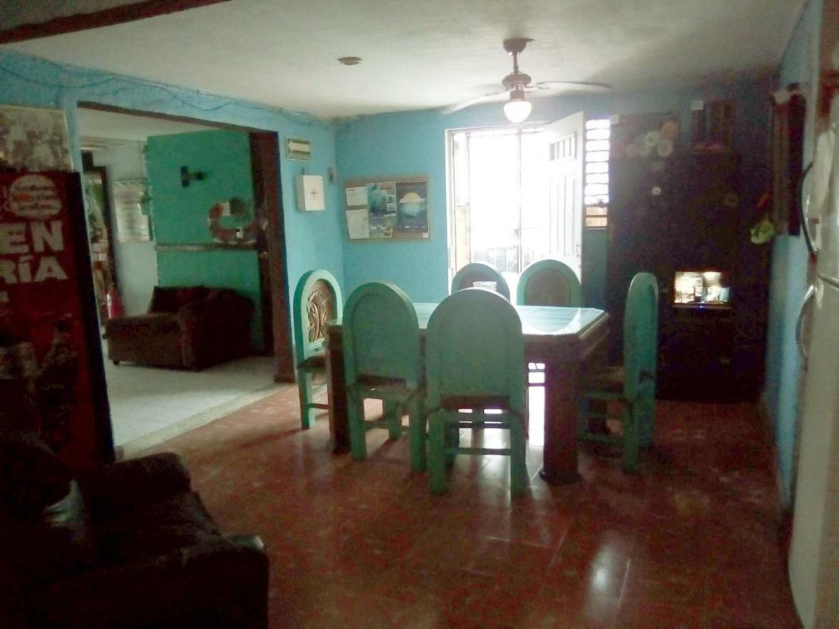 Maya Cha'An Guesthouse Cancun Bagian luar foto