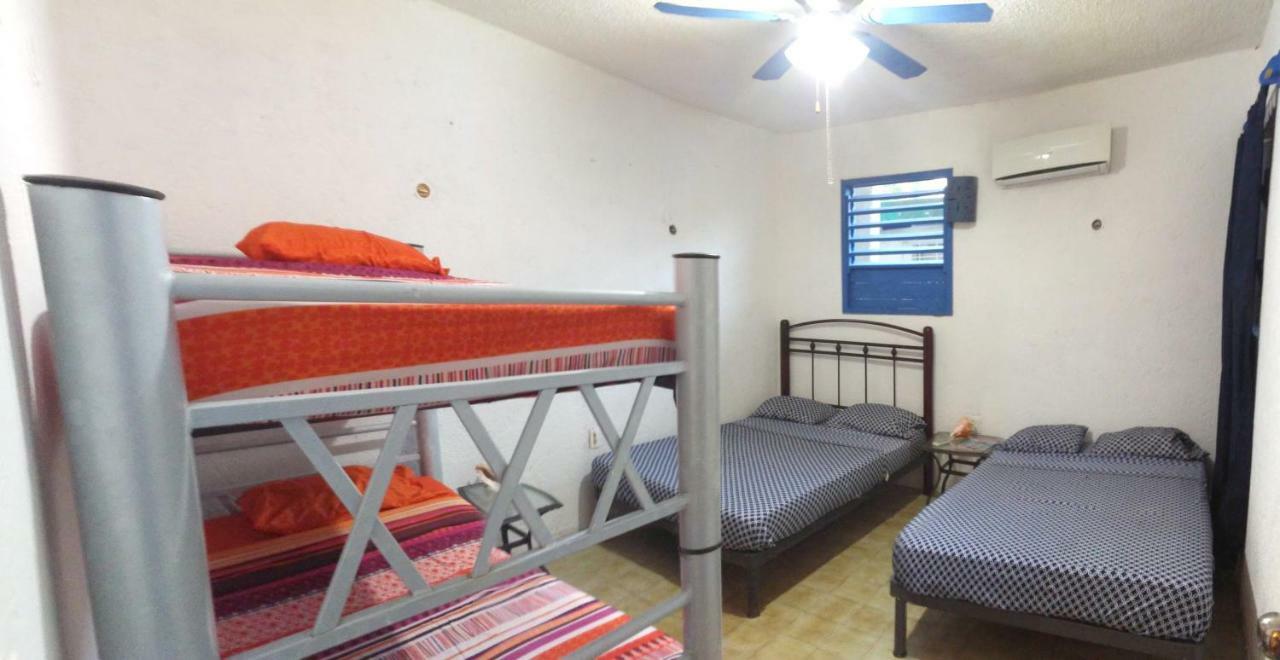 Maya Cha'An Guesthouse Cancun Bagian luar foto